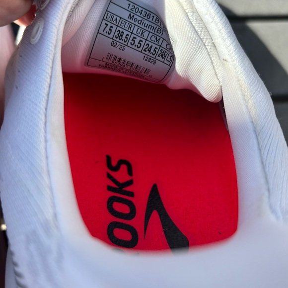 Brooks Glycerin Max EUC - Picture 6 of 16